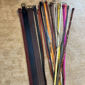 Bundle of belts, size small